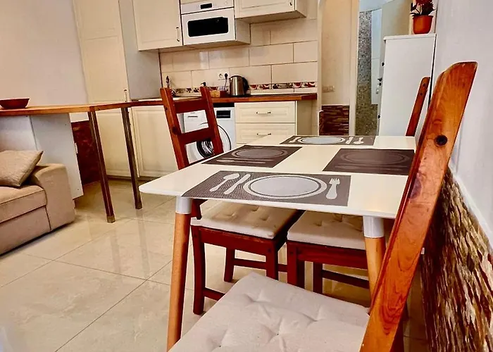 Διαμέρισμα Cozy Two Bed Apartment.