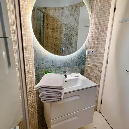 Apartamento Cozy Two Bed Apartment.